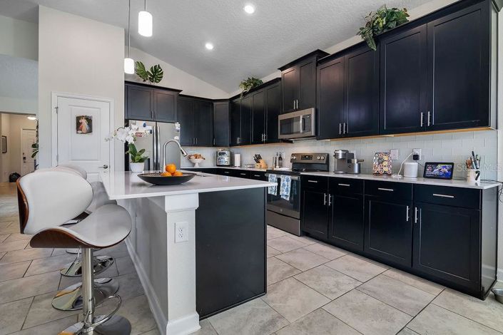 Image No.14-4 Bed Property for sale