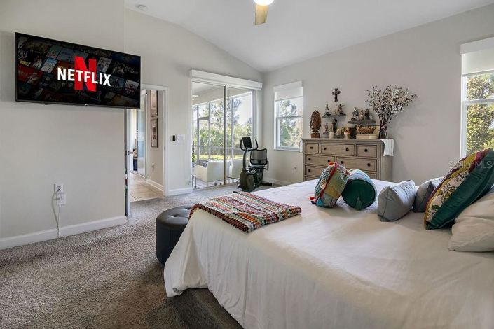 Image No.20-4 Bed Property for sale