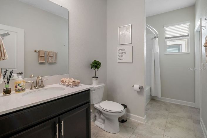 Image No.23-4 Bed Property for sale