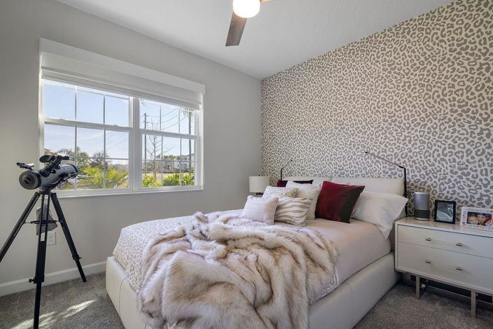 Image No.7-4 Bed Property for sale