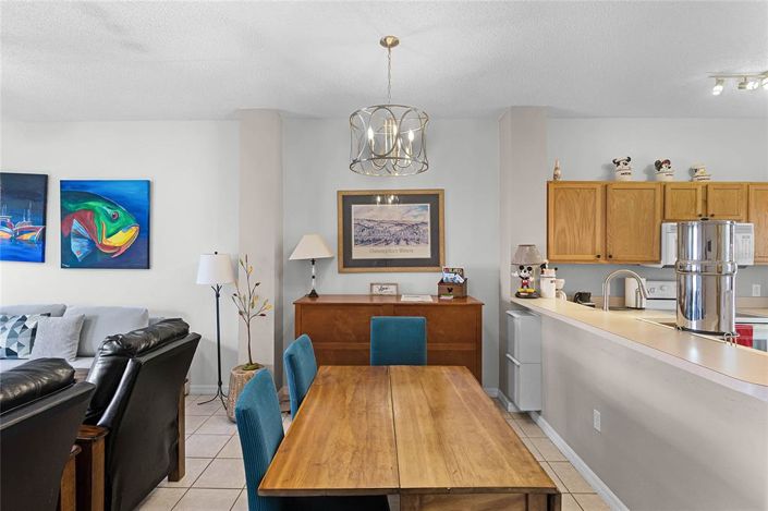 Image No.13-3 Bed Townhouse for sale