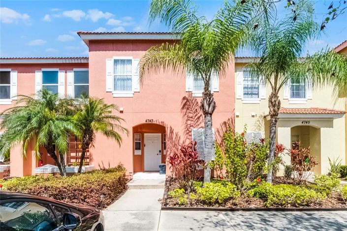 Image No.2-3 Bed Townhouse for sale