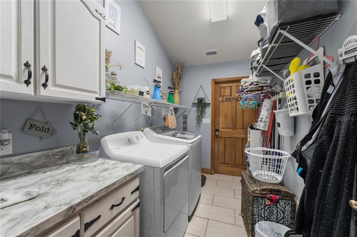 Image No.47-5 Bed Property for sale