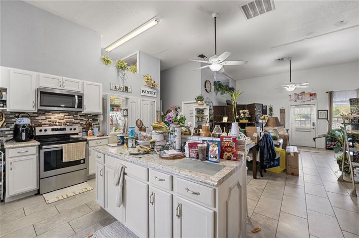 Image No.54-5 Bed Property for sale