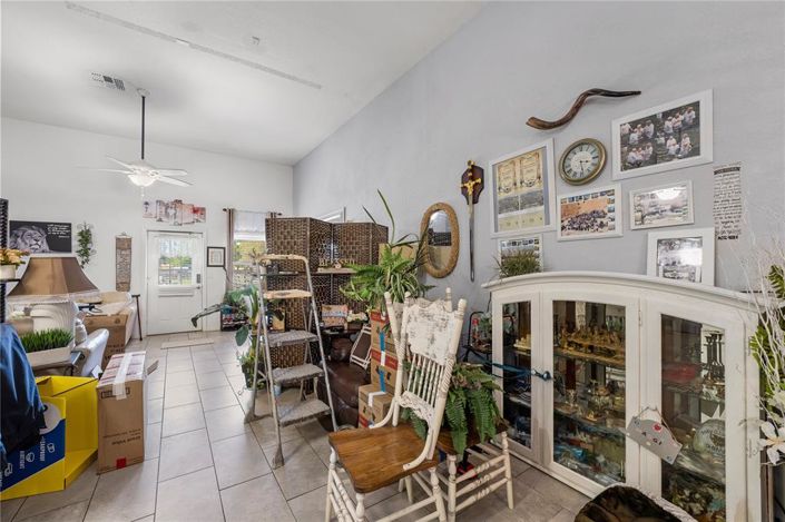 Image No.55-5 Bed Property for sale