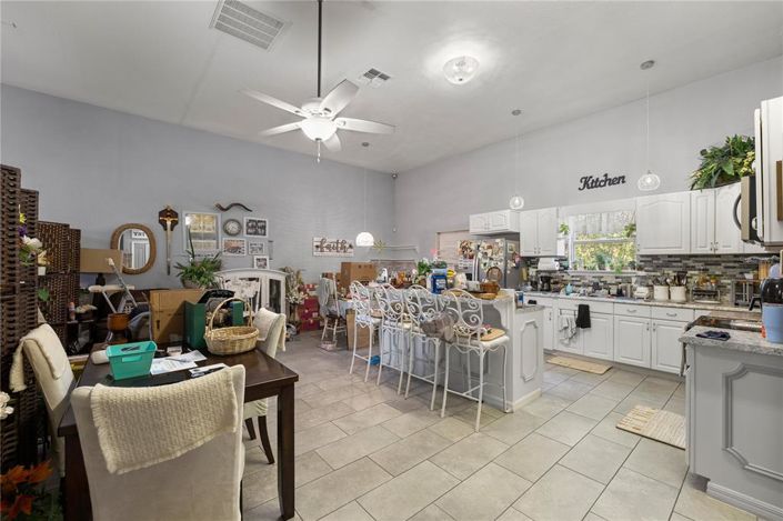 Image No.58-5 Bed Property for sale