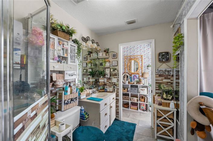 Image No.59-5 Bed Property for sale