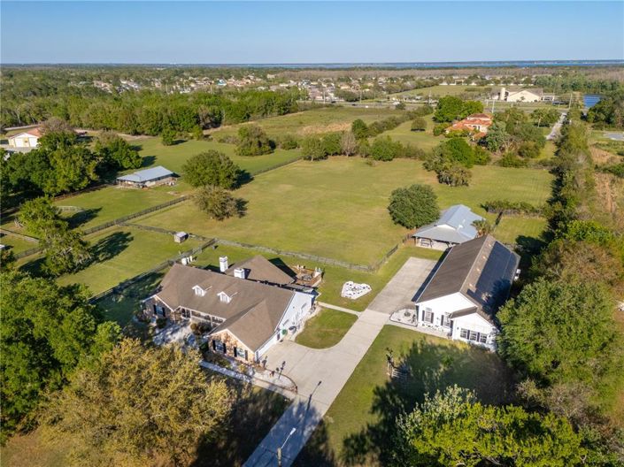 Image No.8-5 Bed Property for sale