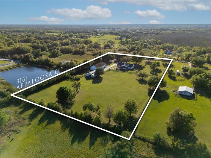 Image No.9-5 Bed Property for sale