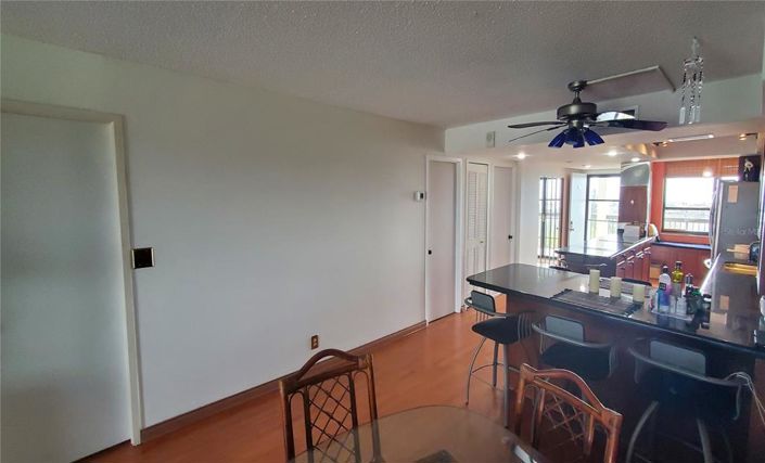 Image No.11-2 Bed Property for sale