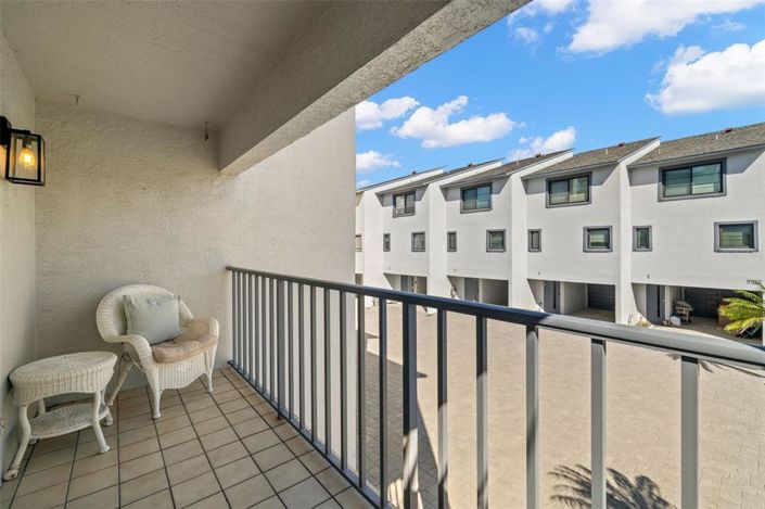 Image No.25-Maison de ville de 2 chambres à vendre à Treasure Island