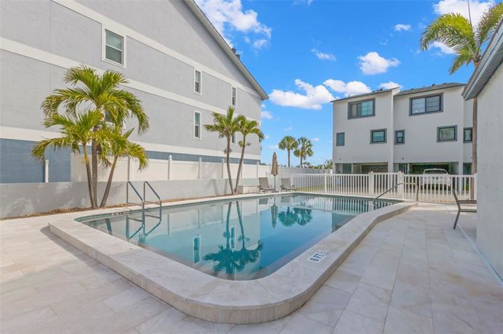 Image No.34-Maison de ville de 2 chambres à vendre à Treasure Island