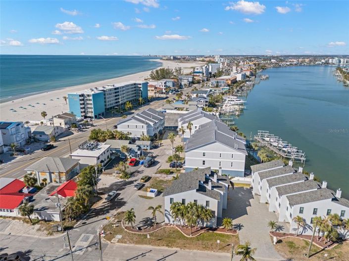 Image No.41-Maison de ville de 2 chambres à vendre à Treasure Island