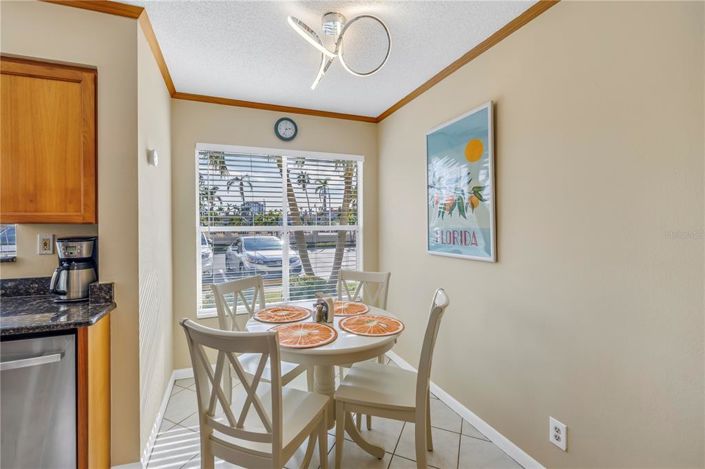 Image No.12-2 Bed Property for sale