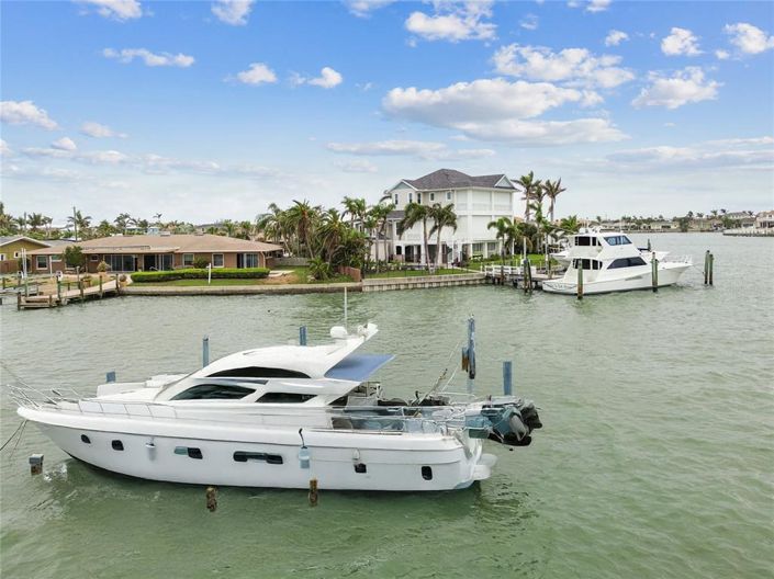 Image No.18-Propriété de 4 chambres à vendre à Treasure Island