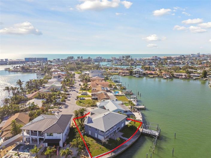 Image No.2-Propriété de 4 chambres à vendre à Treasure Island