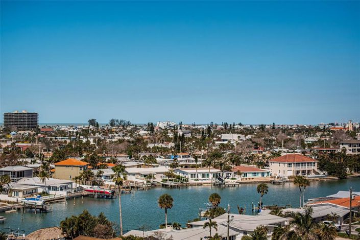 Image No.20-2 Bed Property for sale