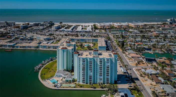 Image No.28-2 Bed Property for sale