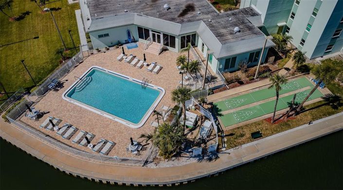 Image No.30-2 Bed Property for sale