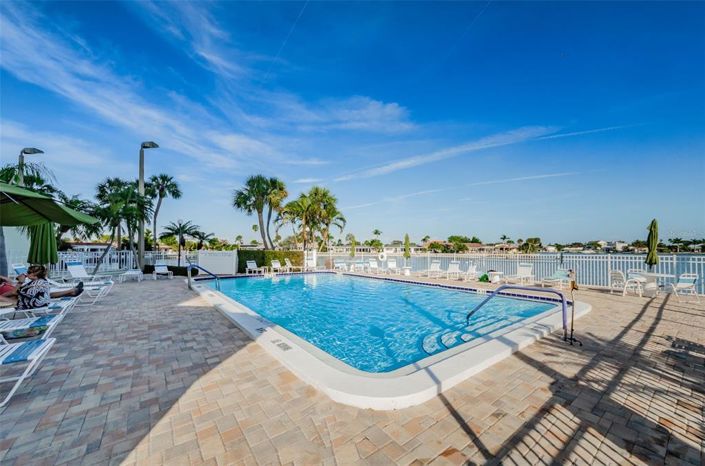 Image No.31-2 Bed Property for sale