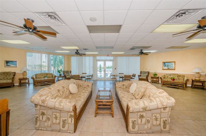 Image No.34-2 Bed Property for sale