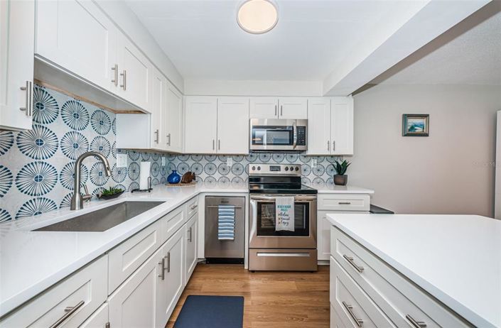 Image No.5-2 Bed Property for sale