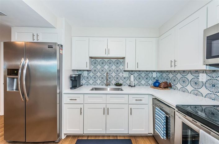 Image No.8-2 Bed Property for sale