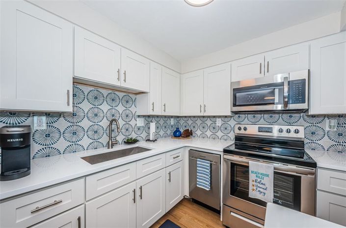 Image No.9-2 Bed Property for sale