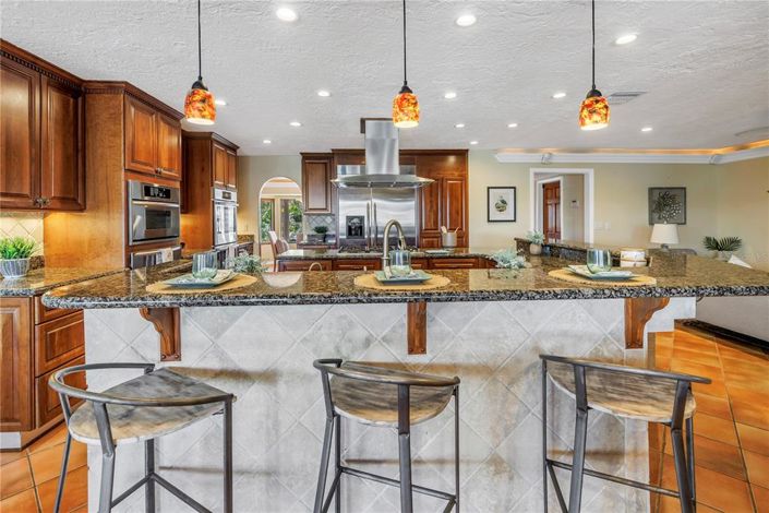 Image No.22-4 Bed Property for sale