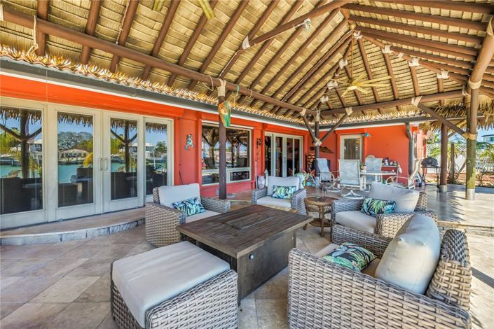 Image No.48-4 Bed Property for sale