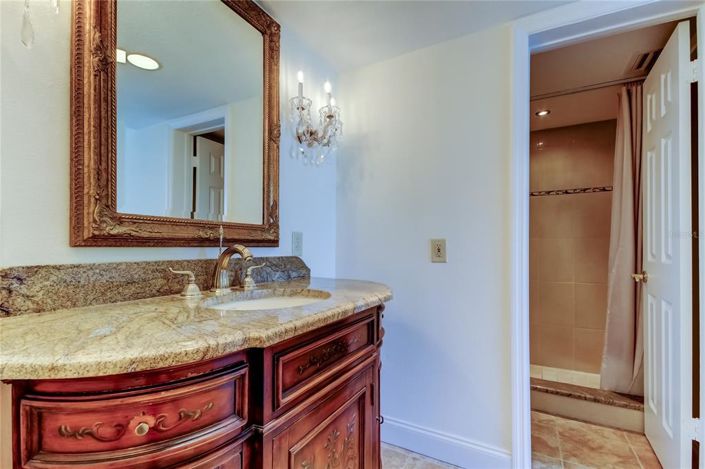 Image No.19-Propriété de 2 chambres à vendre à Floride