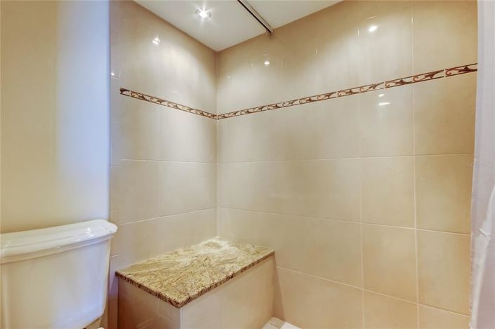 Image No.20-Propriété de 2 chambres à vendre à Floride