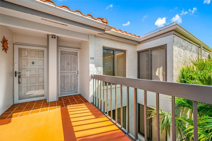 Image No.1-2 Bed Property for sale