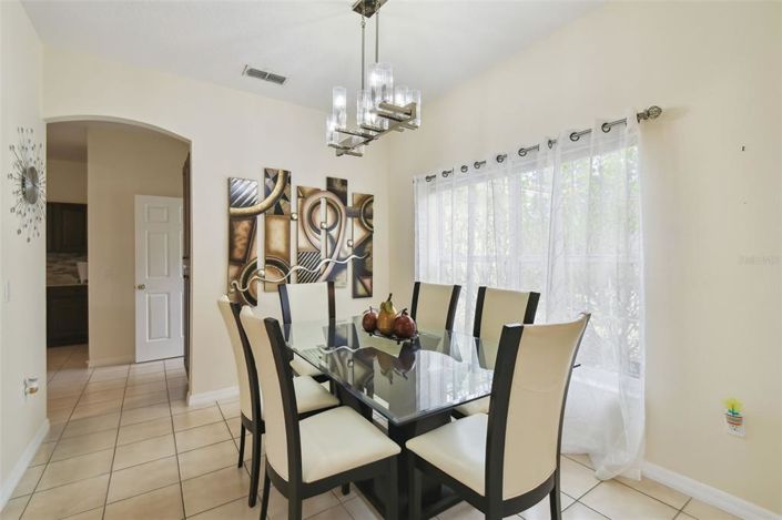 Image No.6-Propriété de 3 chambres à vendre à Kissimmee