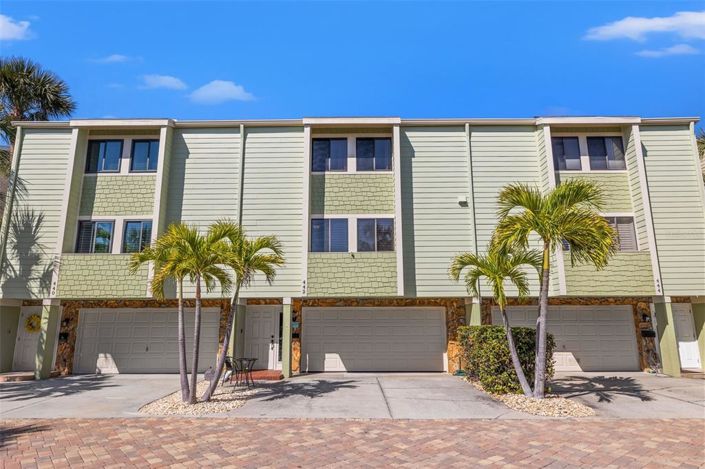 Image No.2-Maison de ville de 3 chambres à vendre à Treasure Island