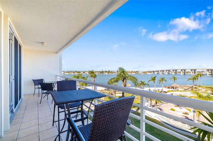 Image No.1-2 Bed Property for sale