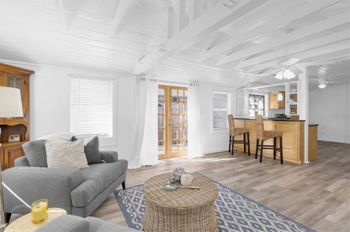 Image No.10-Propriété de 2 chambres à vendre à Treasure Island