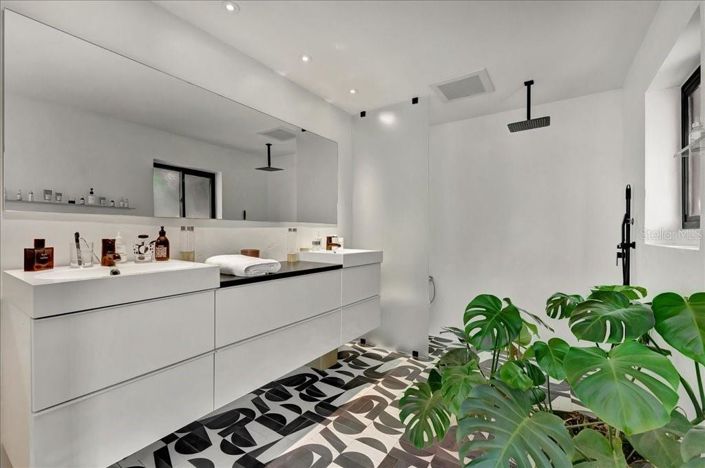 Image No.25-Propriété de 4 chambres à vendre à Floride