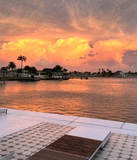 Image No.65-Propriété de 4 chambres à vendre à Floride