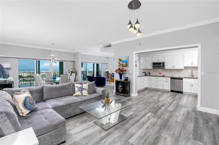 Image No.14-2 Bed Property for sale