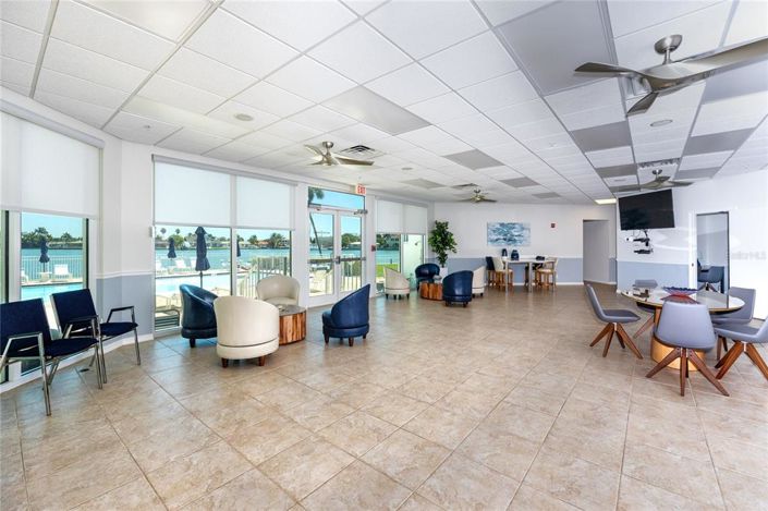 Image No.40-2 Bed Property for sale