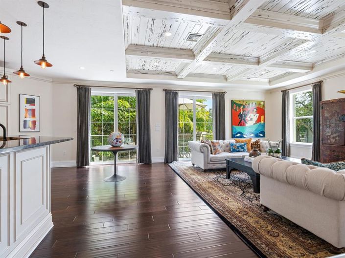 Image No.13-3 Bed Property for sale