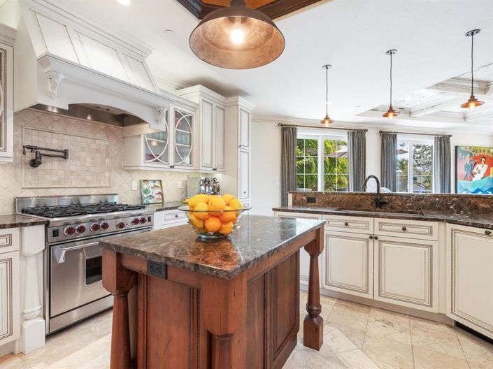 Image No.16-3 Bed Property for sale