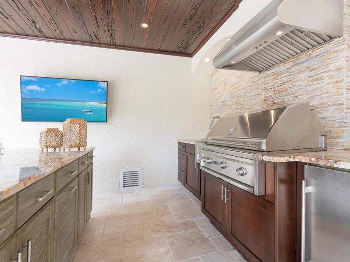 Image No.38-3 Bed Property for sale