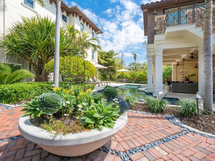 Image No.45-3 Bed Property for sale