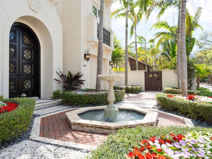 Image No.5-3 Bed Property for sale