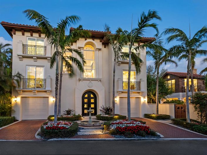 Image No.52-3 Bed Property for sale