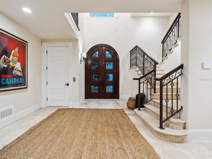 Image No.56-3 Bed Property for sale