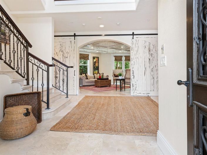 Image No.7-3 Bed Property for sale