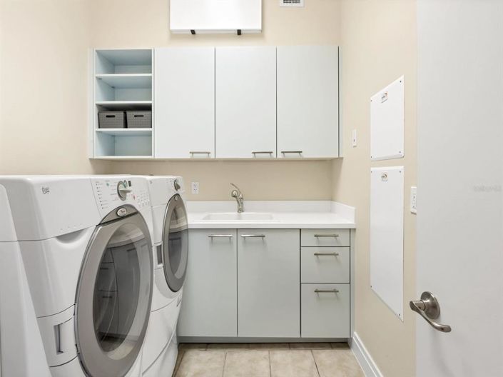 Image No.33-3 Bed Property for sale